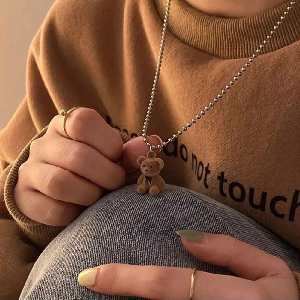 Bear necklace